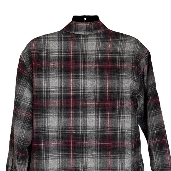 St. John's Bay Gray Red Plaid Flannel Shirt Jacket Shacket, size Medium - Picture 5 of 8